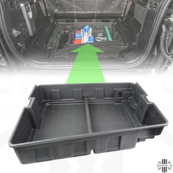 Opbergbox in kofferbak van Land Rover Defender 110